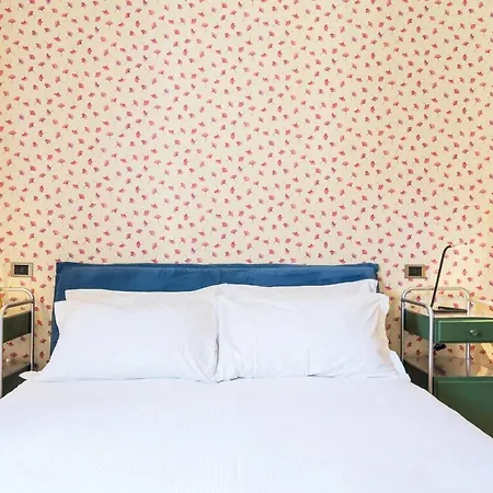 Colored And Spacious Flat Close To Navigli By Easylife Daire *